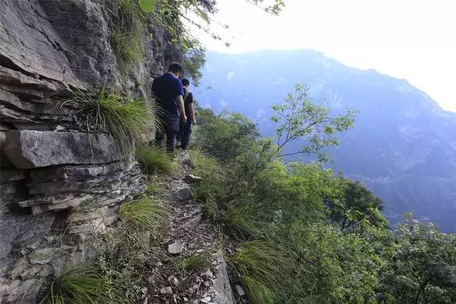 峰峰黑龙洞喜讯连连，探秘之旅再升级